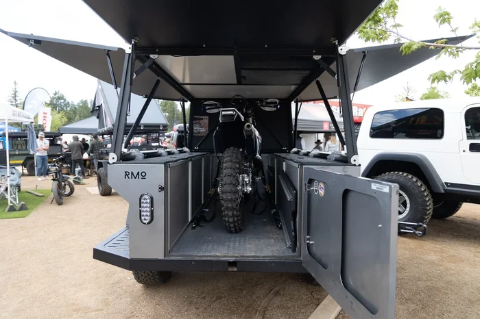 Rustic Mountain Overland Anzac GFC Moto Hauler – Driver Side Utility Module Package